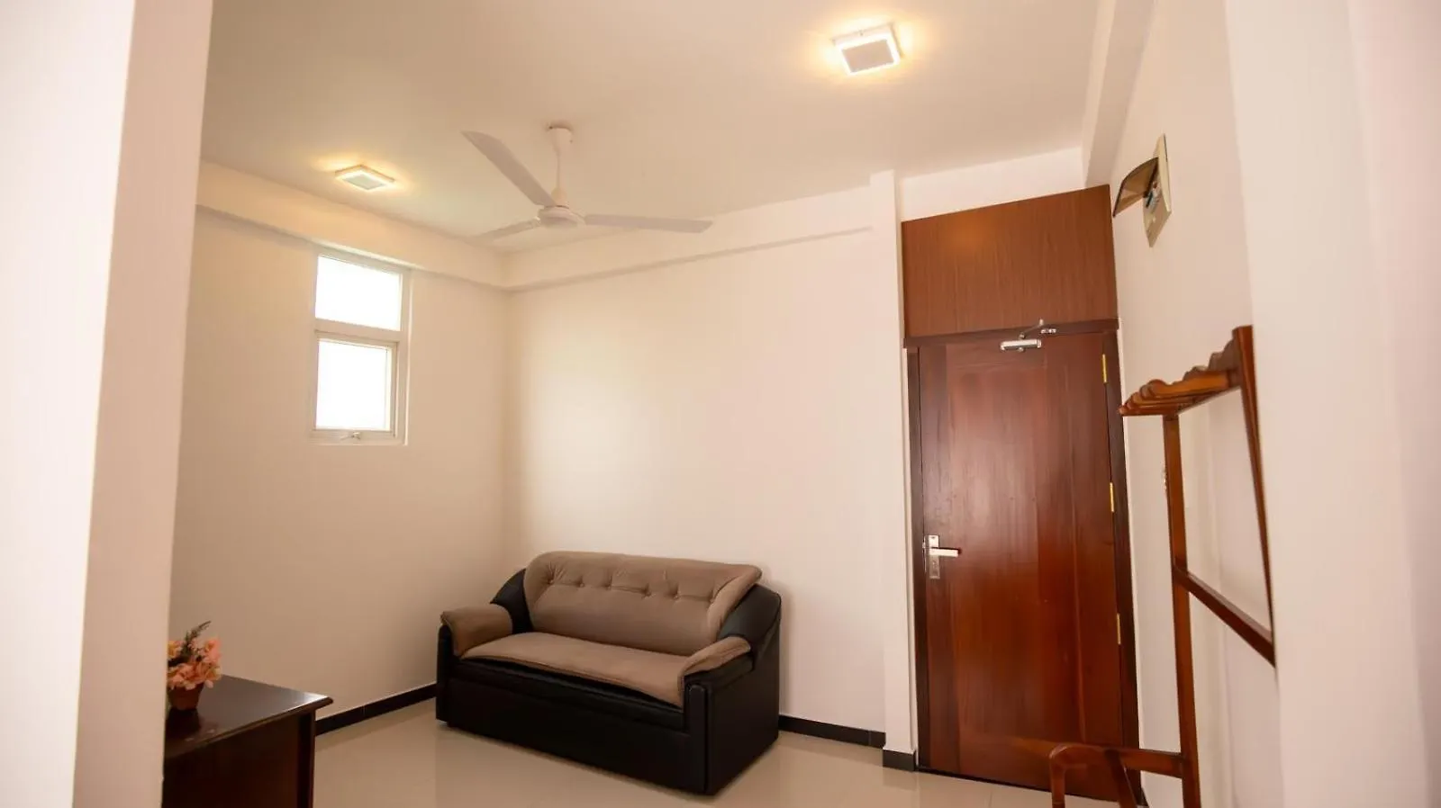 Airport Transit Hotel Negombo